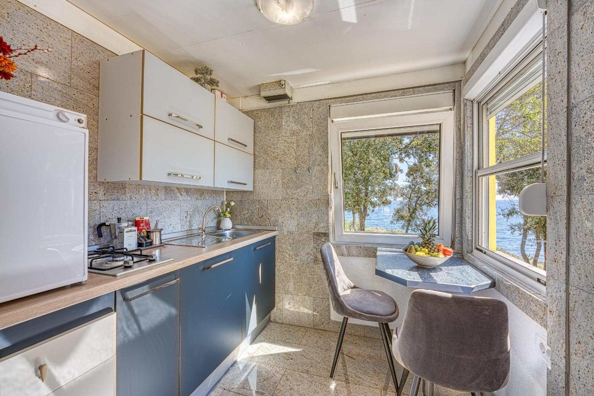 Cottage On The Kavran Beach 외부 사진